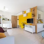 Yellow Studio Paupys